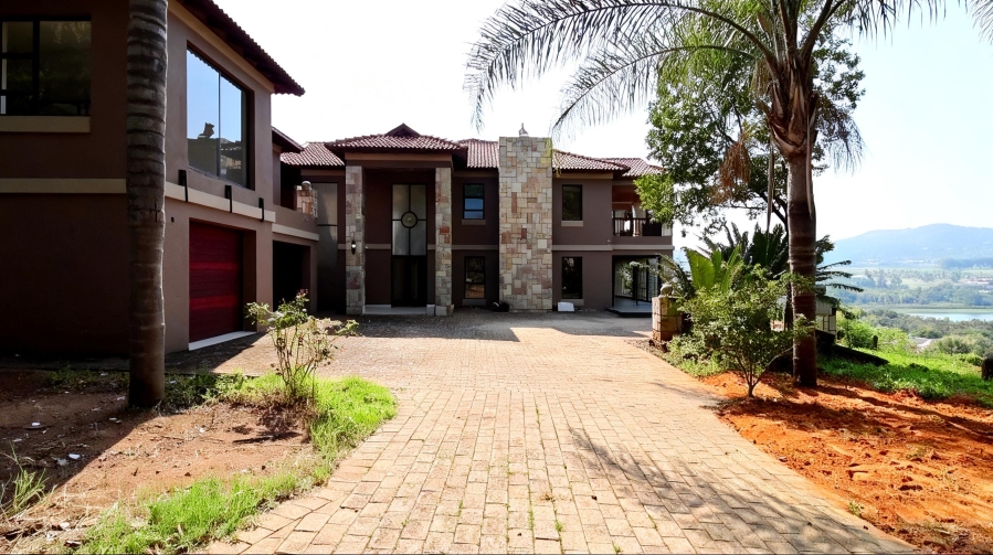 4 Bedroom Property for Sale in Ifafi North West